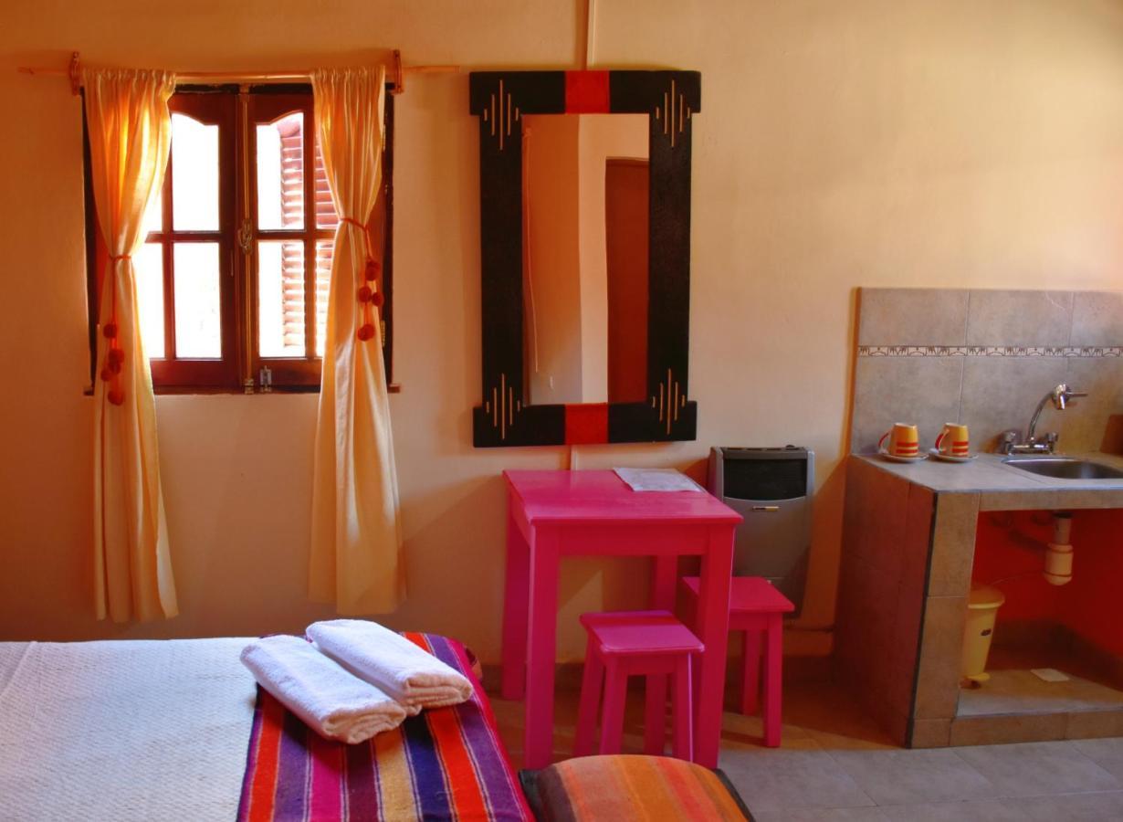 Hostal Paseo De Los Colorados Purmamarca Ngoại thất bức ảnh