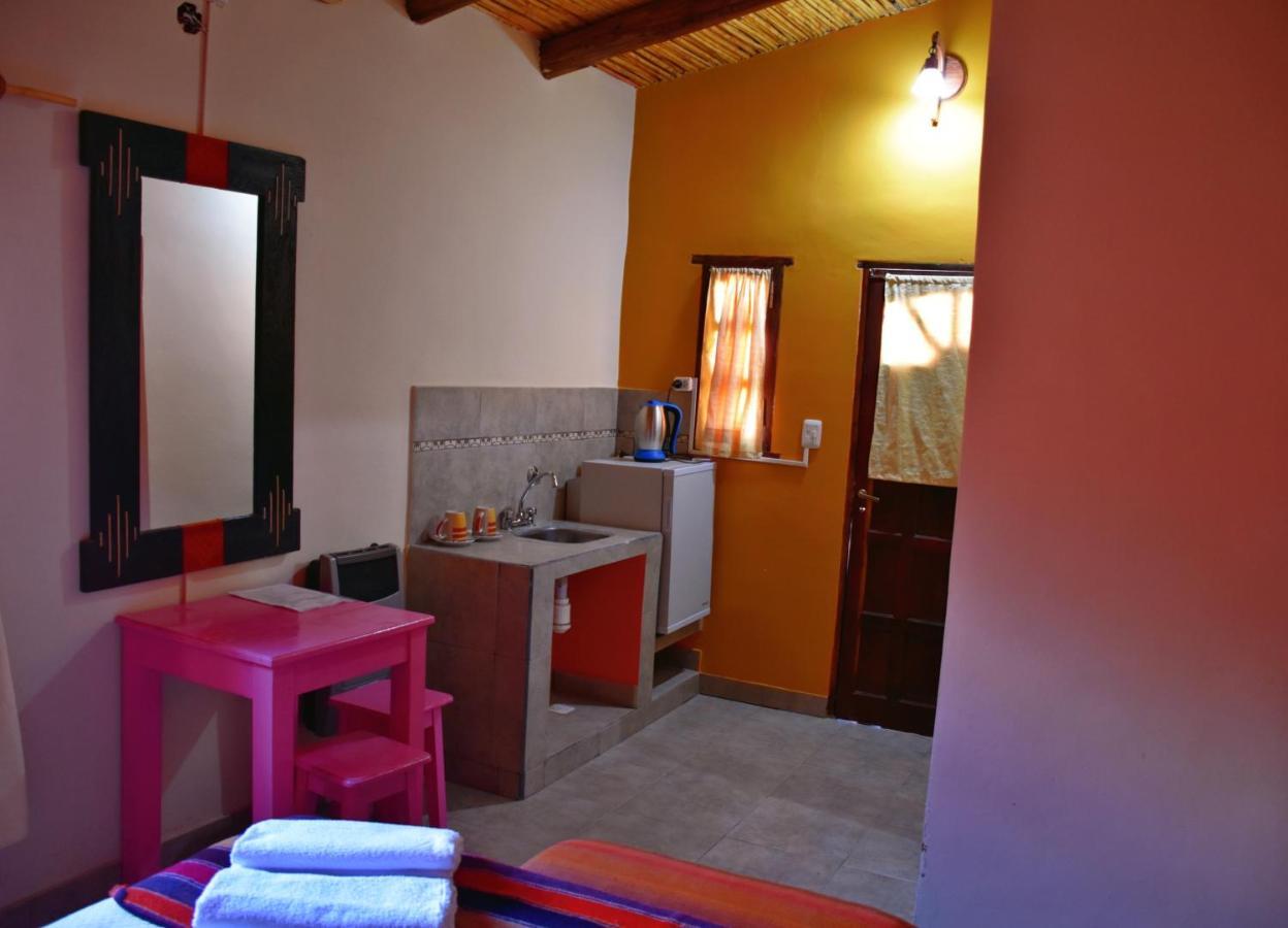 Hostal Paseo De Los Colorados Purmamarca Ngoại thất bức ảnh